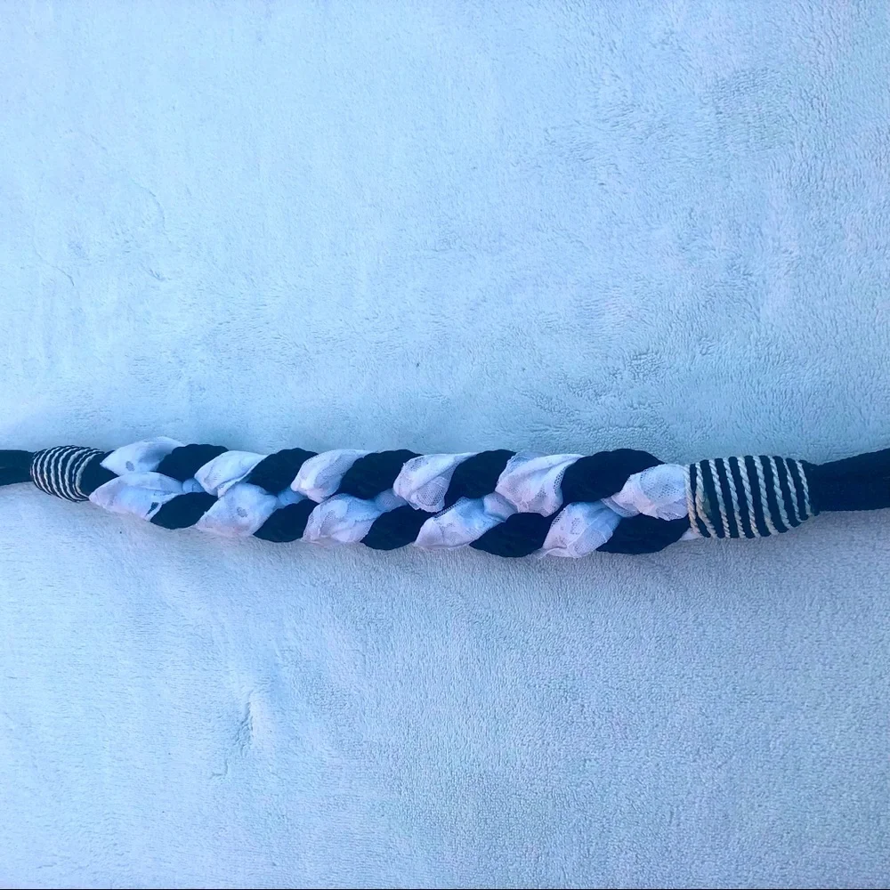 Vintage 80’s Braided Belt Black White Lace